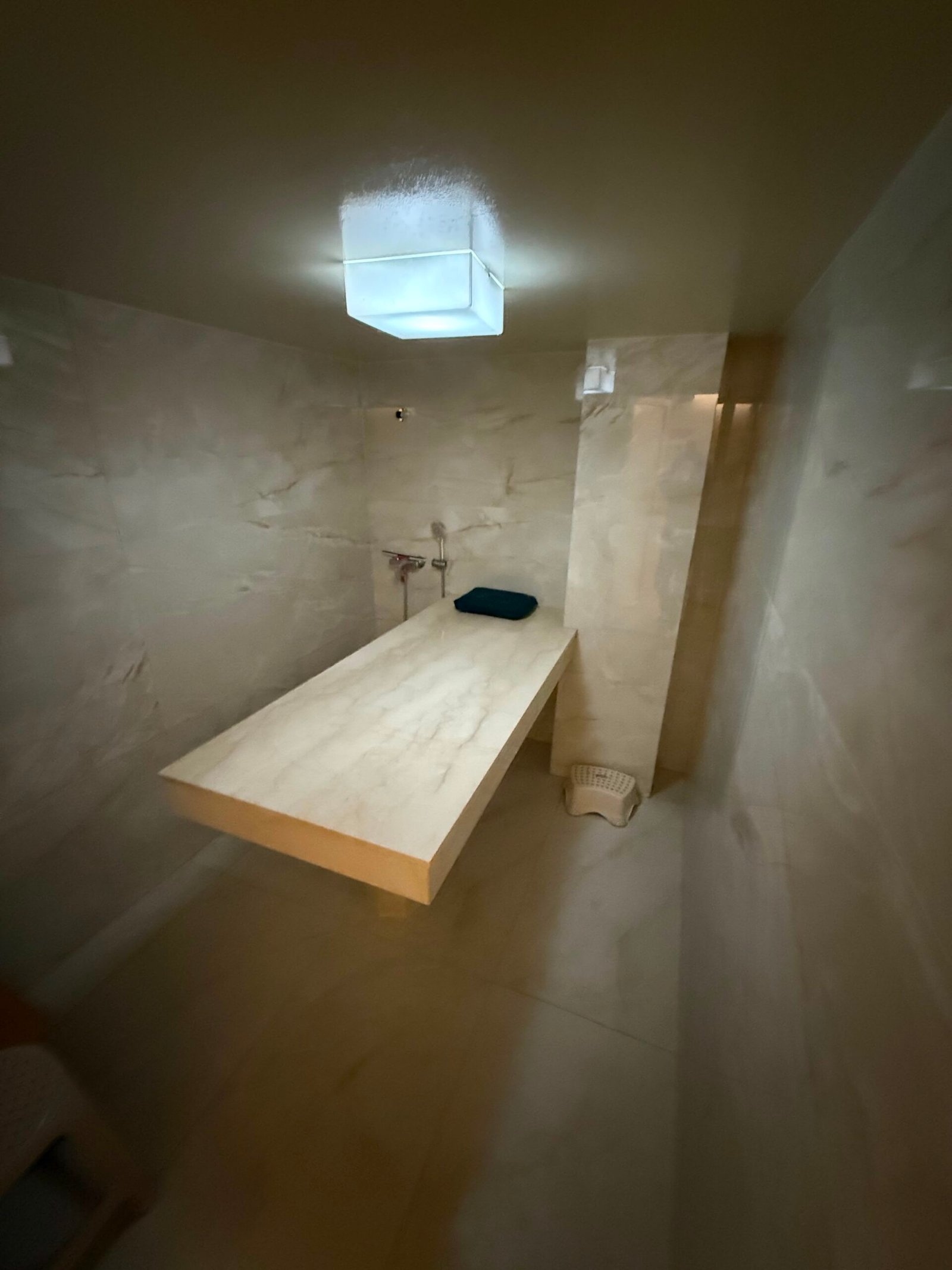 Gallery 08